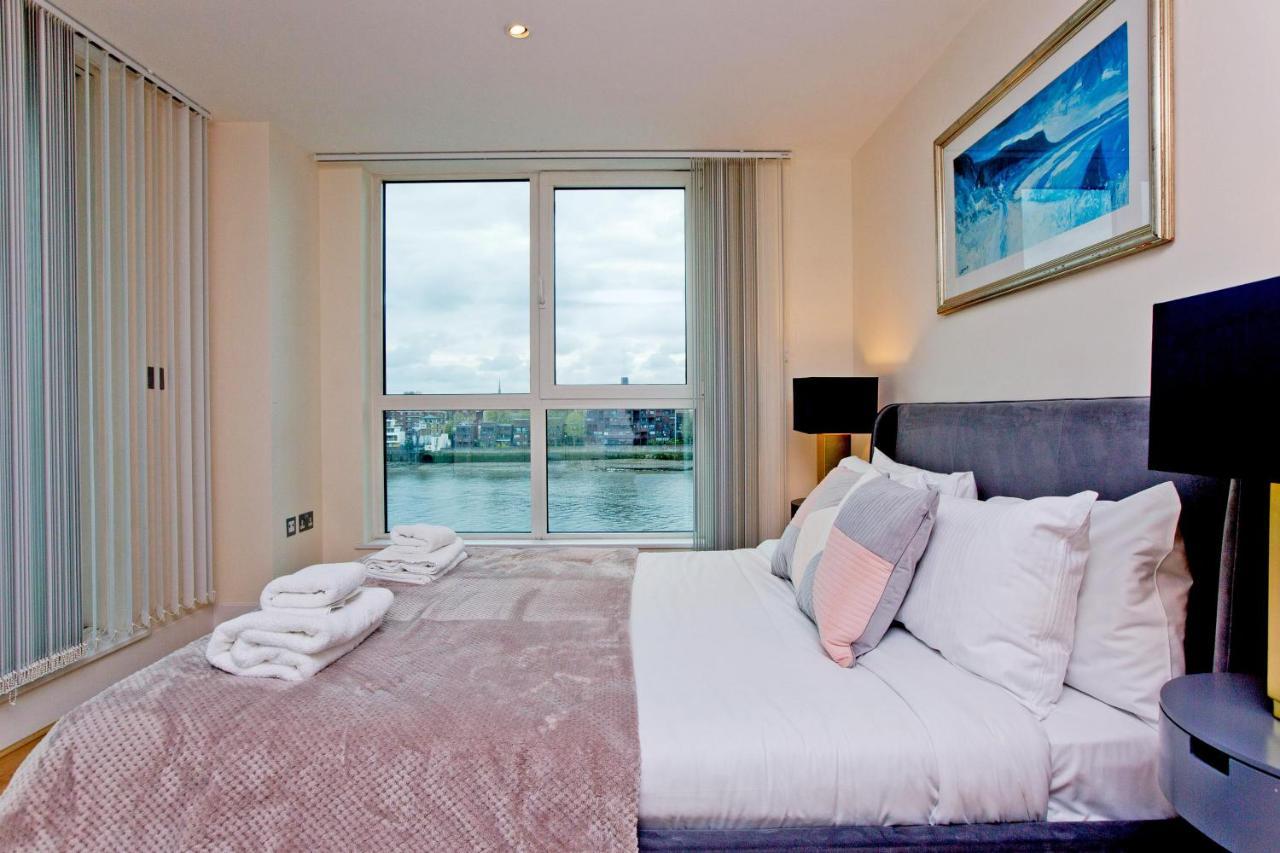 Apartment River Views